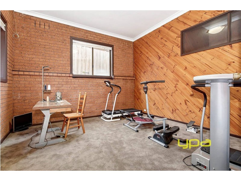 76 OUTLOOK DRIVE, Glenroy VIC 3046