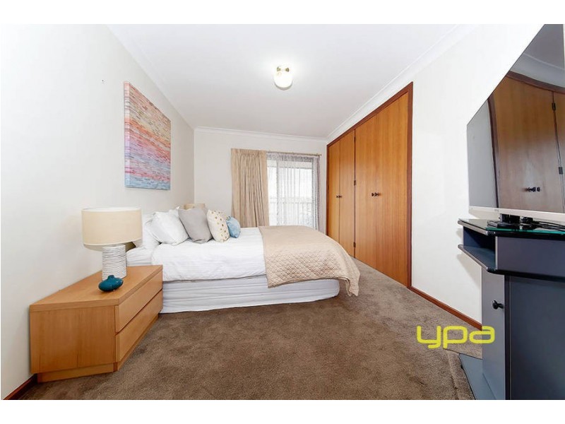 76 OUTLOOK DRIVE, Glenroy VIC 3046