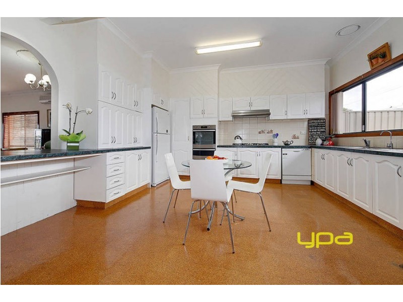 76 OUTLOOK DRIVE, Glenroy VIC 3046