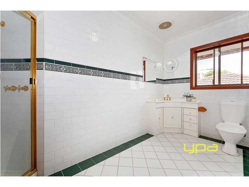 76 OUTLOOK DRIVE, Glenroy VIC 3046