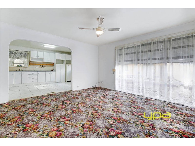 27 Hastings Crescent, Broadmeadows VIC 3047