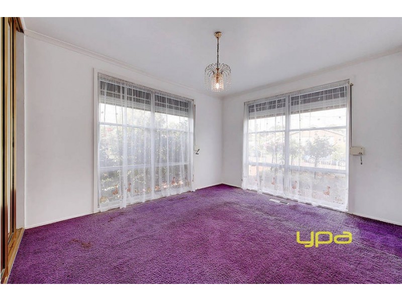 27 Hastings Crescent, Broadmeadows VIC 3047