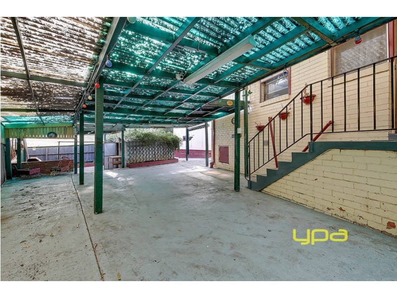 27 Hastings Crescent, Broadmeadows VIC 3047