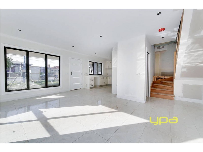 2/325 CAMP ROAD, Broadmeadows VIC 3047