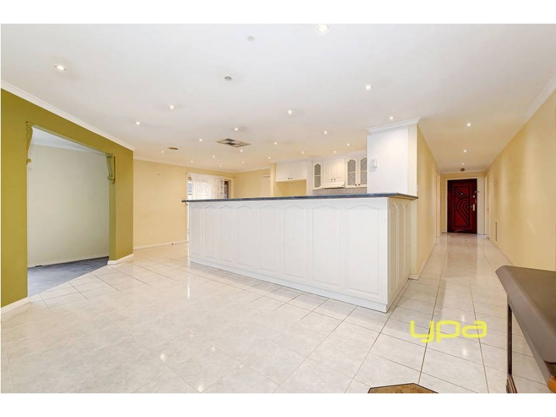 1/6 Stamford Court, Dallas VIC 3047