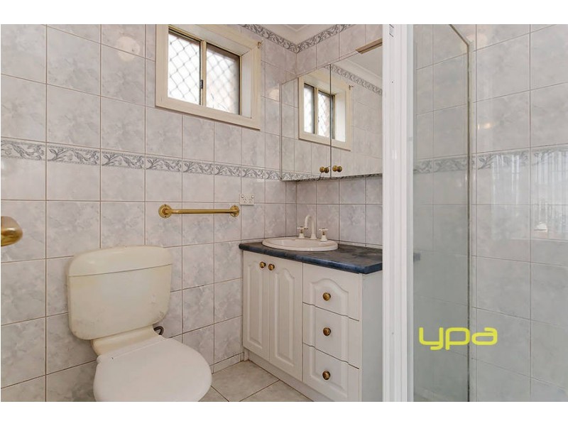 1/6 Stamford Court, Dallas VIC 3047