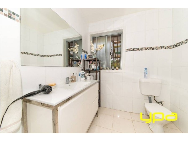 459 Barry Road, Dallas VIC 3047