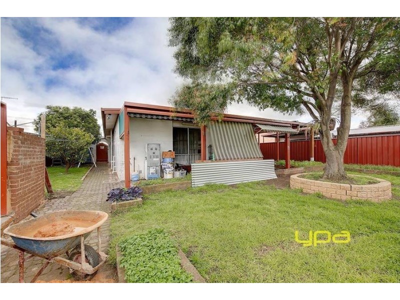 9 Avenel Street, Dallas VIC 3047