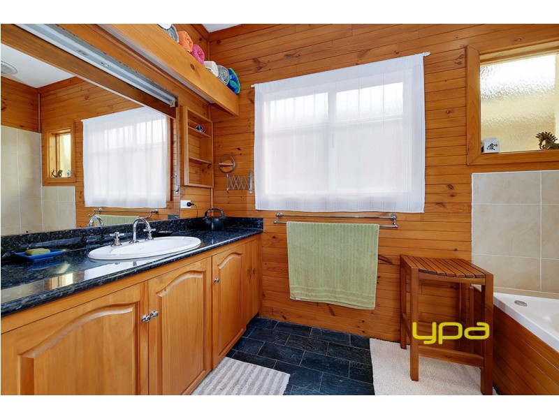 148 West Street, Hadfield VIC 3046