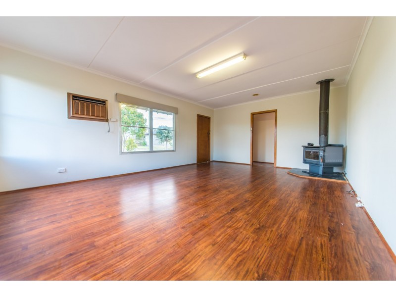 52 Kiewa Crescent, Dallas VIC 3047