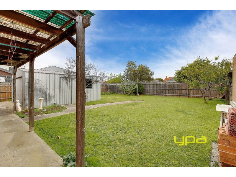 11 Caldwell Street, Glenroy VIC 3046