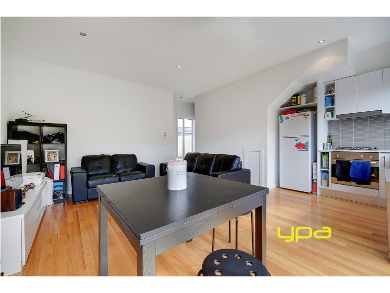 2/50 Hubert Avenue, Glenroy VIC 3046