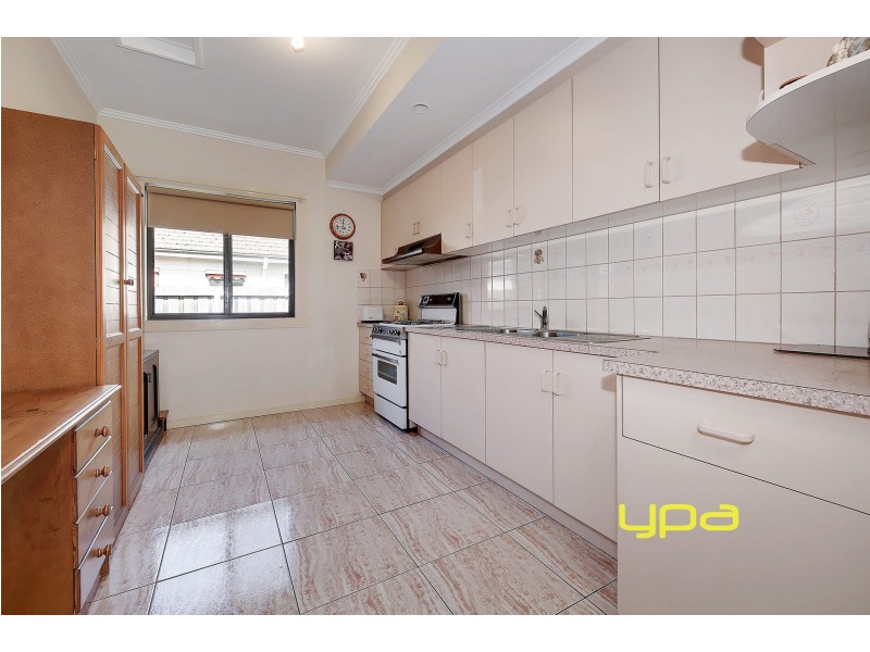 15 Lawrence Street, Hadfield VIC 3046