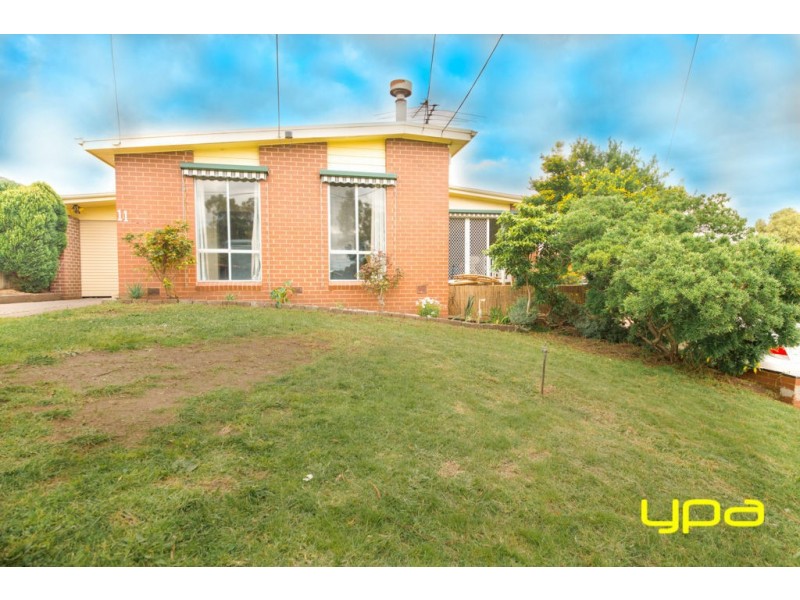 11 Fraser Court, Jacana VIC 3047