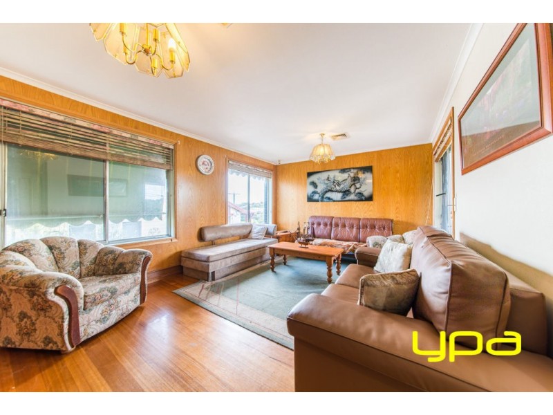 100 Ripplebrook Drive, Broadmeadows VIC 3047