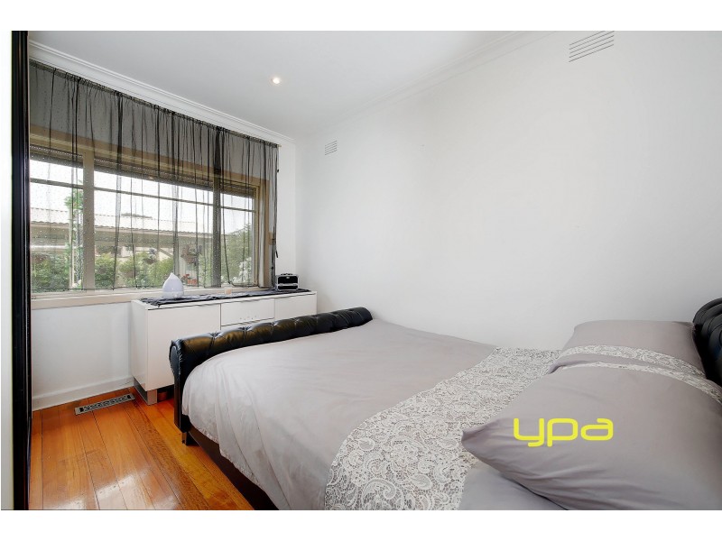 9 South Street, Hadfield VIC 3046