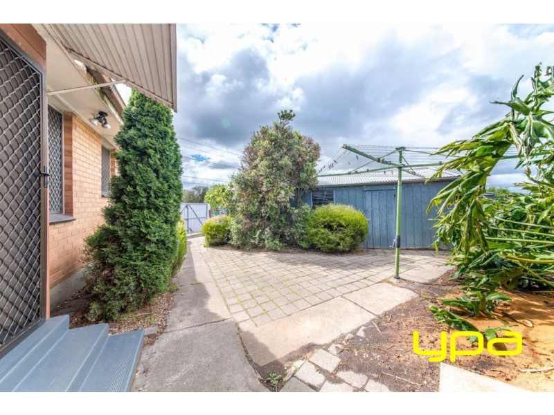 25 Kiewa Crescent, Dallas VIC 3047
