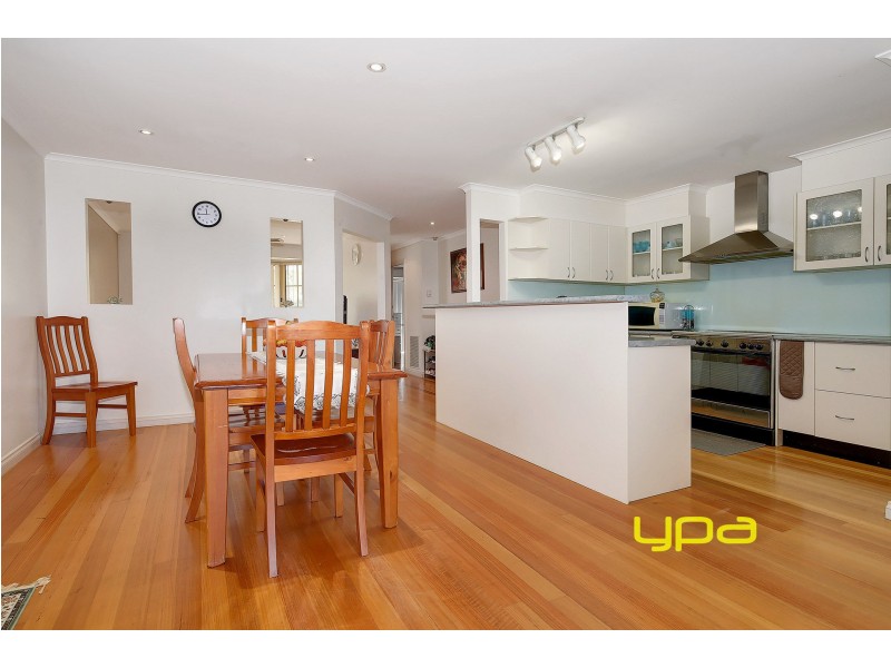 150 Lightwood Crescent, Meadow Heights VIC 3048