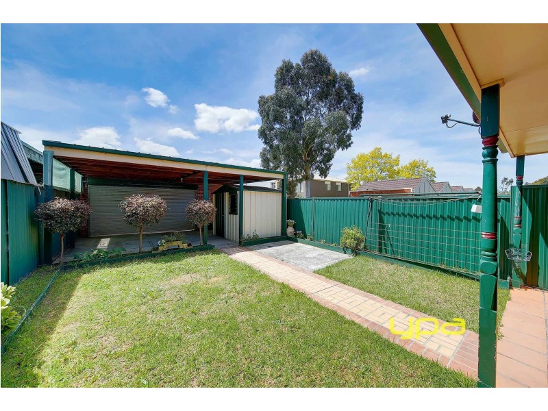 17 Franklin Avenue, Roxburgh Park VIC 3064