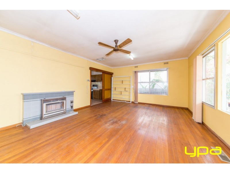 13 Gosford Crescent, Broadmeadows VIC 3047