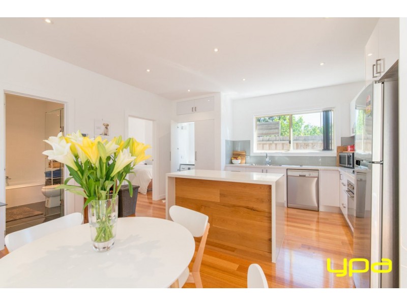 2/94 Paget Avenue, Glenroy VIC 3046