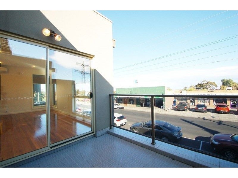1,4 & 5/68 Wheatsheaf Road, Glenroy VIC 3046