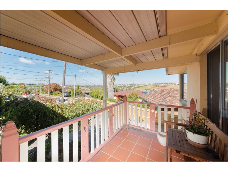 18 Glen Park Avenue, Glenroy VIC 3046