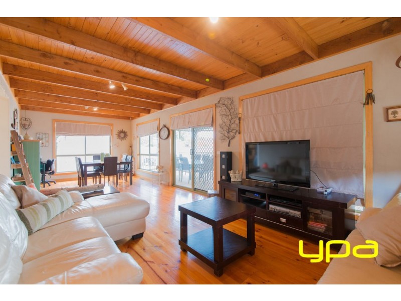 11 Danae Street, Glenroy VIC 3046