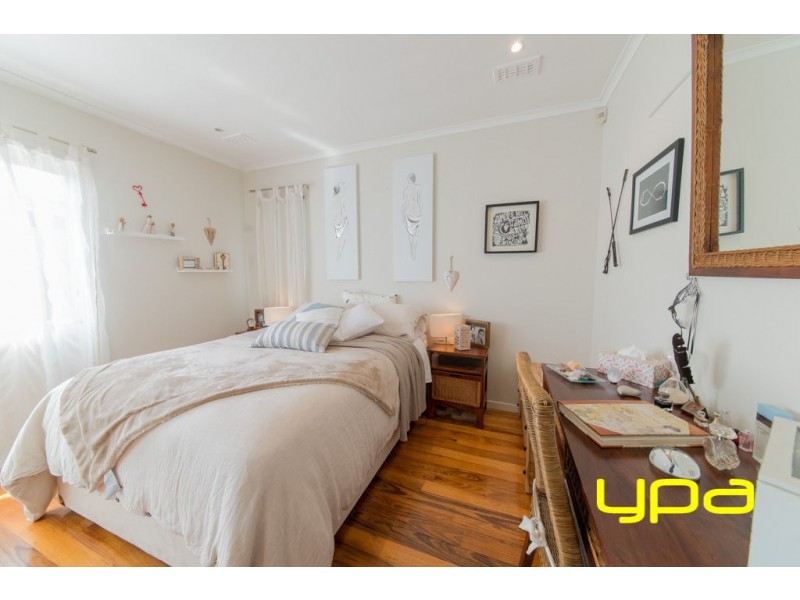 11 Danae Street, Glenroy VIC 3046