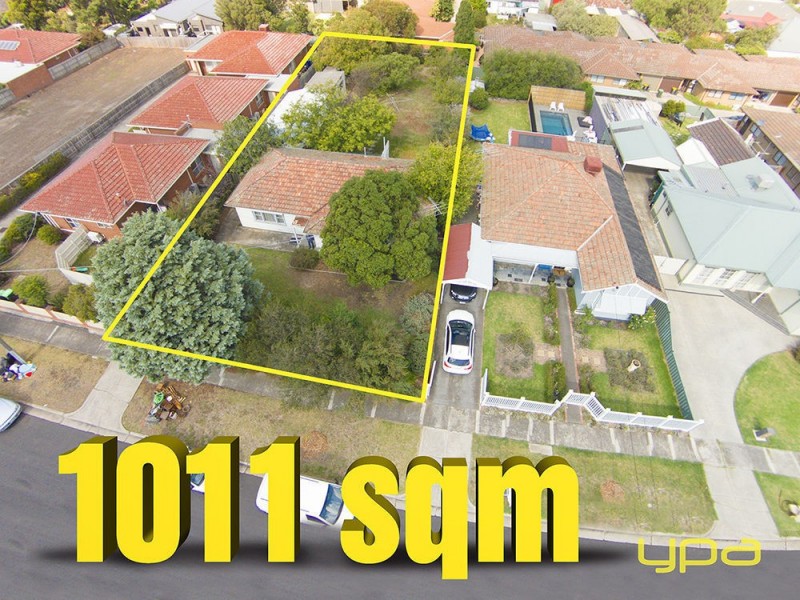 33 Kennedy Street, Glenroy VIC 3046