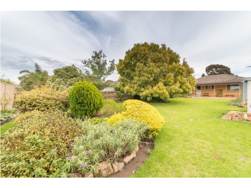 24 Maude Avenue, Glenroy VIC 3046