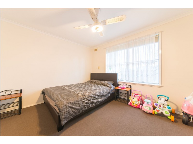 21 Avenel Street, Dallas VIC 3047