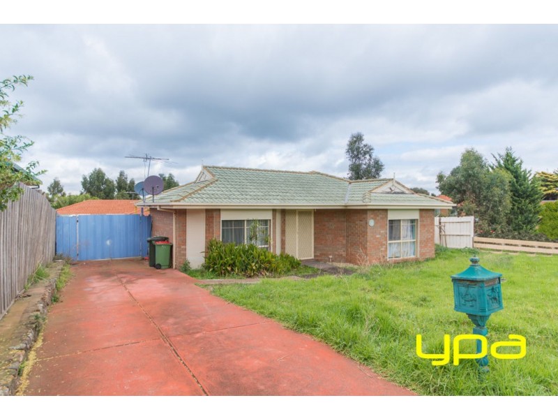 2 Ironbark Court, Meadow Heights VIC 3048