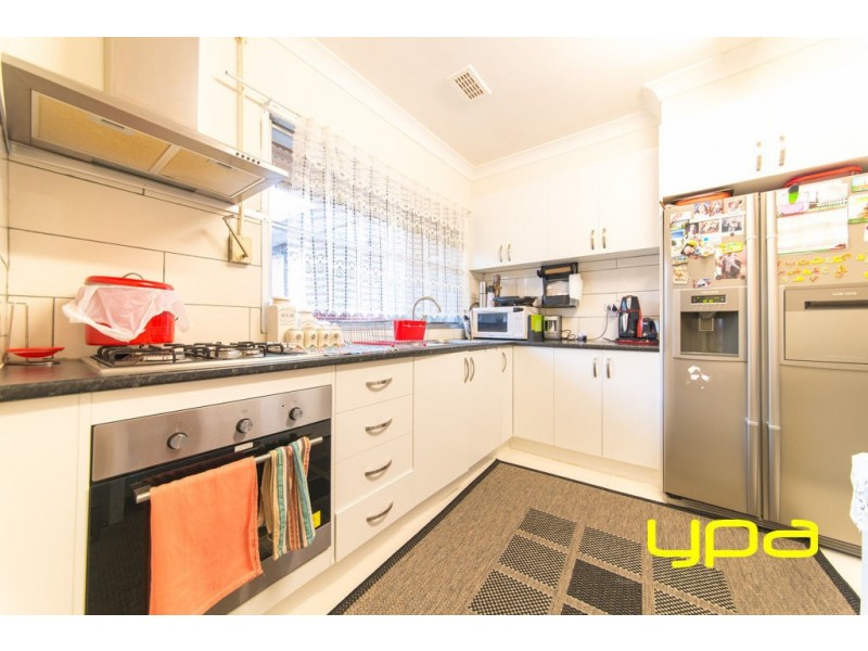 34 Bliburg Street, Jacana VIC 3047
