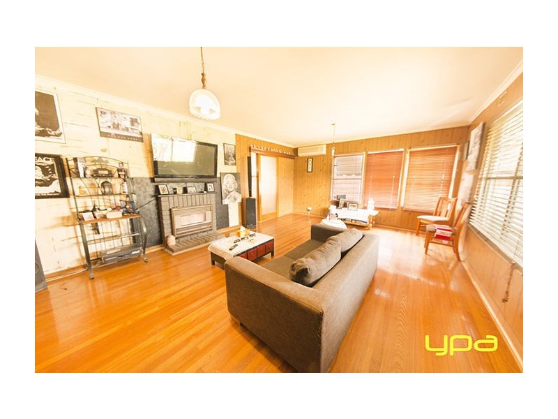 37 Gosford Crescent, Broadmeadows VIC 3047