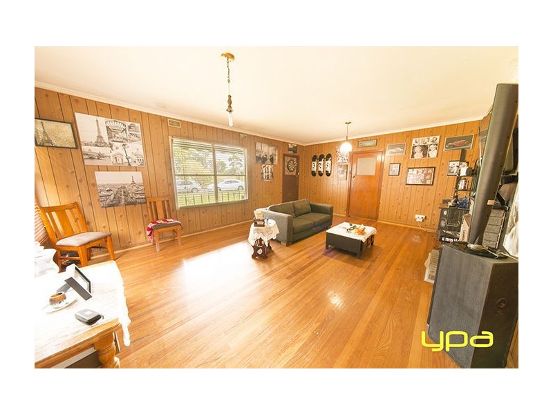 37 Gosford Crescent, Broadmeadows VIC 3047