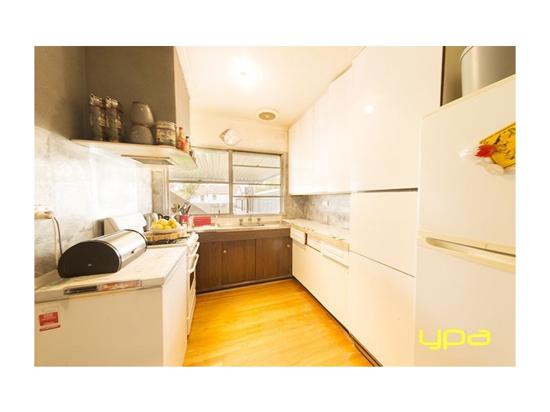 37 Gosford Crescent, Broadmeadows VIC 3047