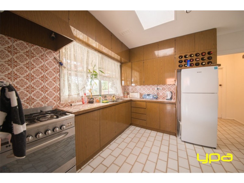 13 Robinson Street, Jacana VIC 3047