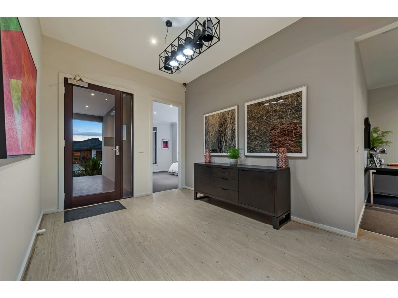 23 Stradling Rise, Mernda VIC 3754