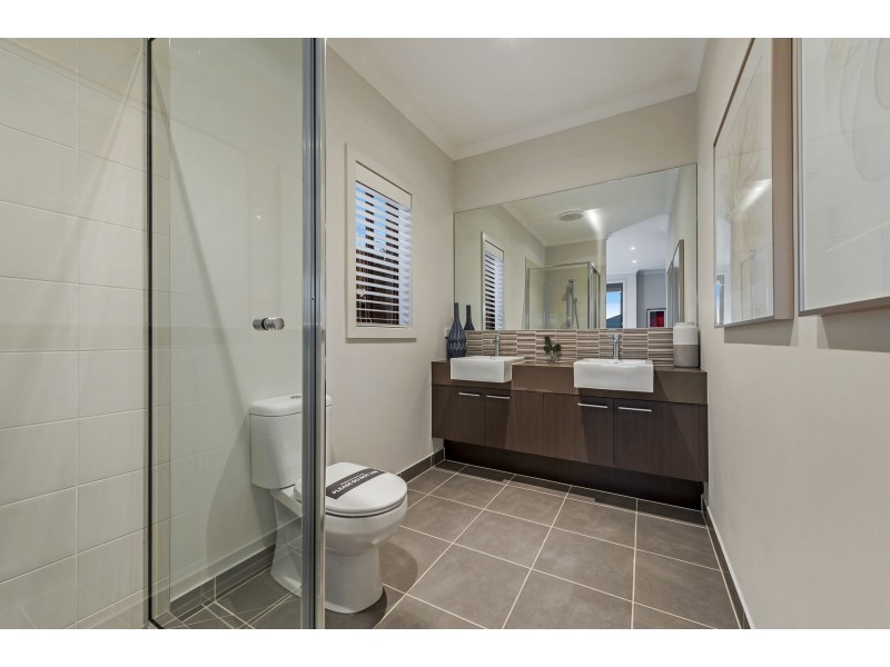 23 Stradling Rise, Mernda VIC 3754