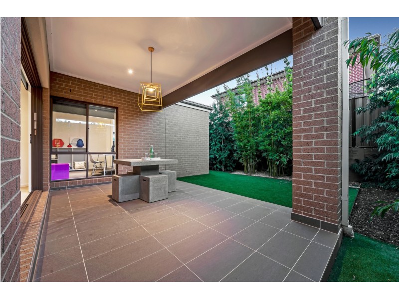 23 Stradling Rise, Mernda VIC 3754