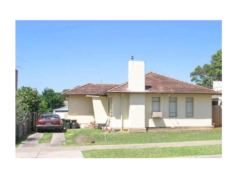 9 Rowan Street, Glenroy VIC 3046