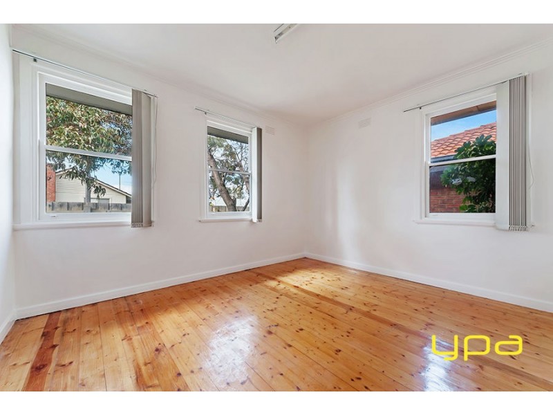 25 Hilda Street, Glenroy VIC 3046