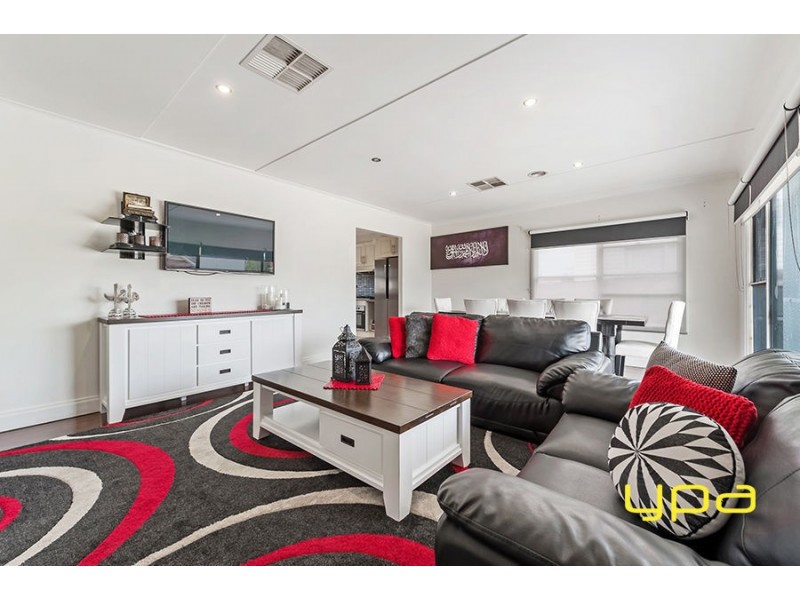 8 Echuca Street, Dallas VIC 3047