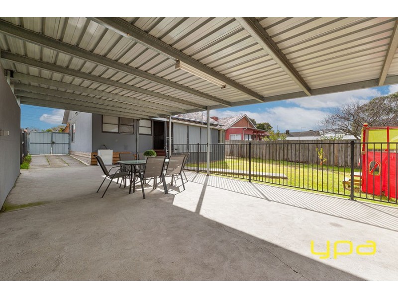 8 Echuca Street, Dallas VIC 3047