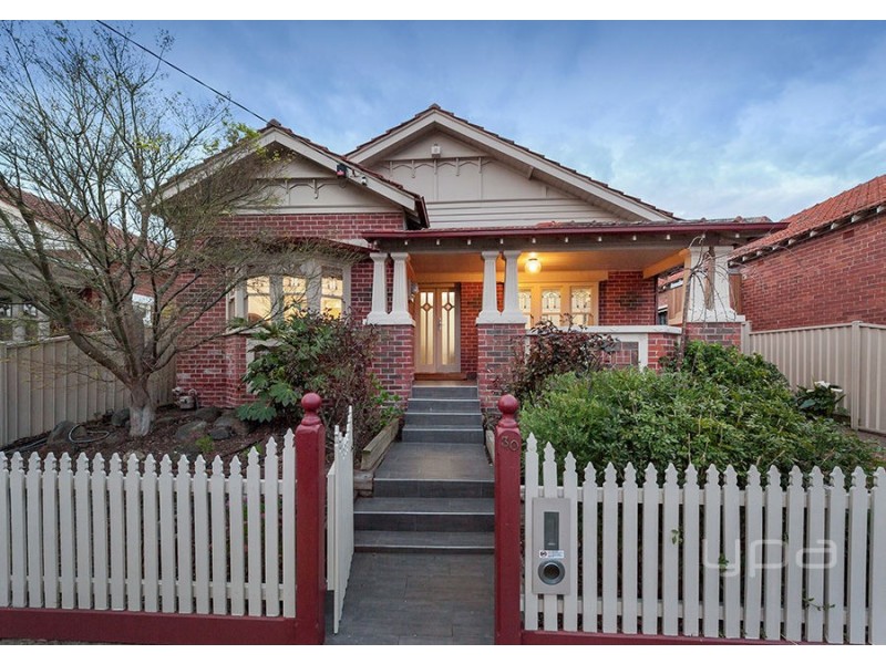 30 Grundy Grove, Pascoe Vale South VIC 3044