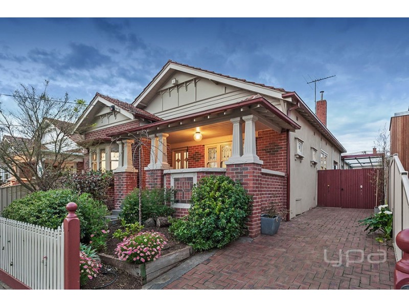 30 Grundy Grove, Pascoe Vale South VIC 3044