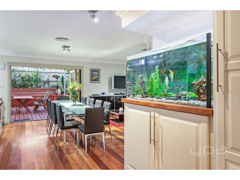 30 Grundy Grove, Pascoe Vale South VIC 3044