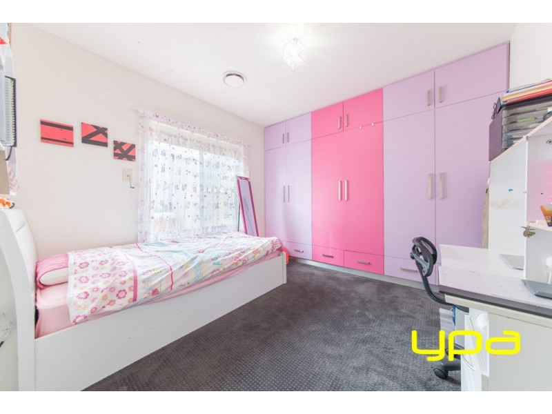 9 Merlynston Close, Dallas VIC 3047