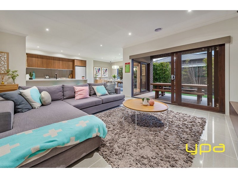 19 Stradling Rise, Mernda VIC 3754